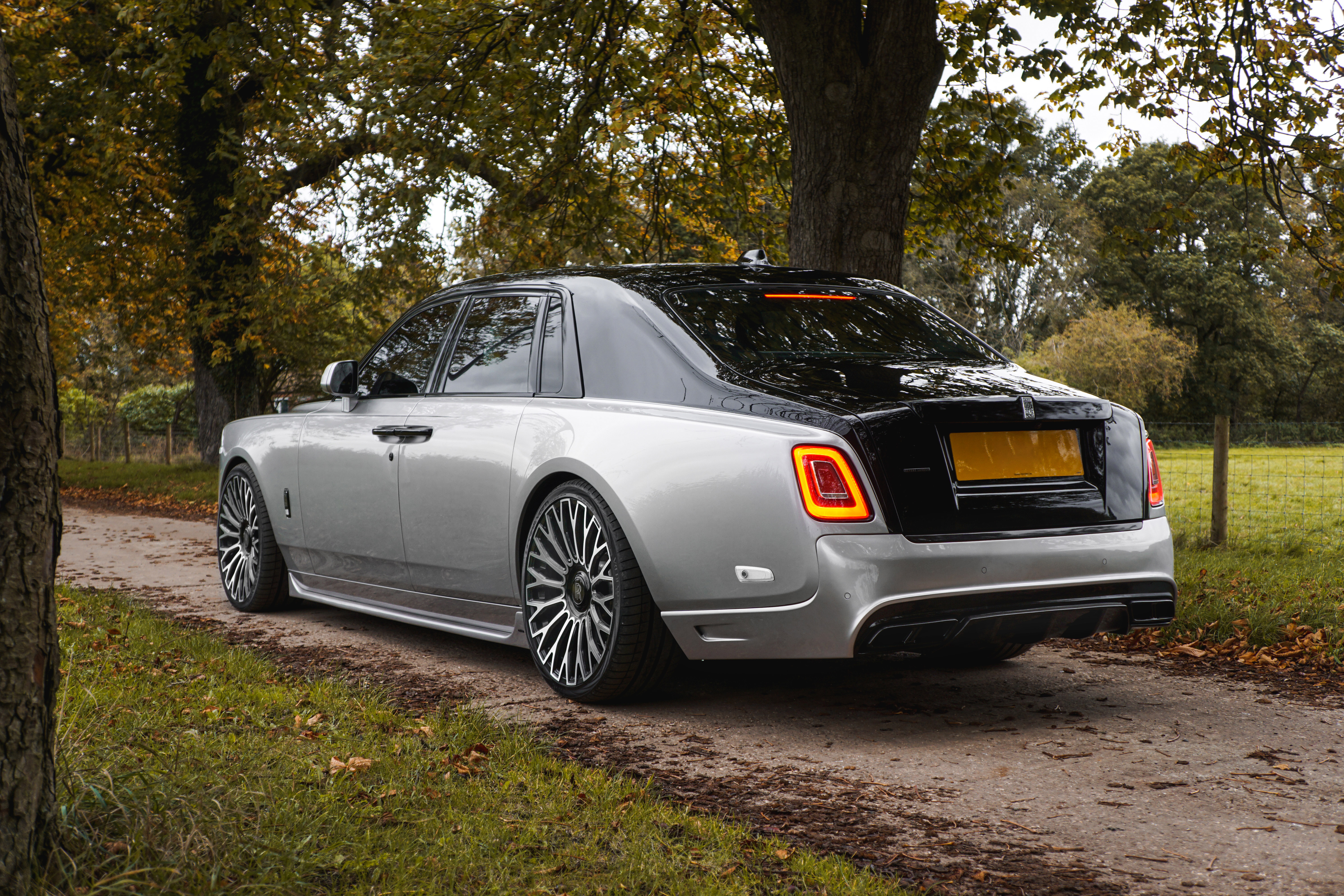 Rolls Royce Phantom - Revere London