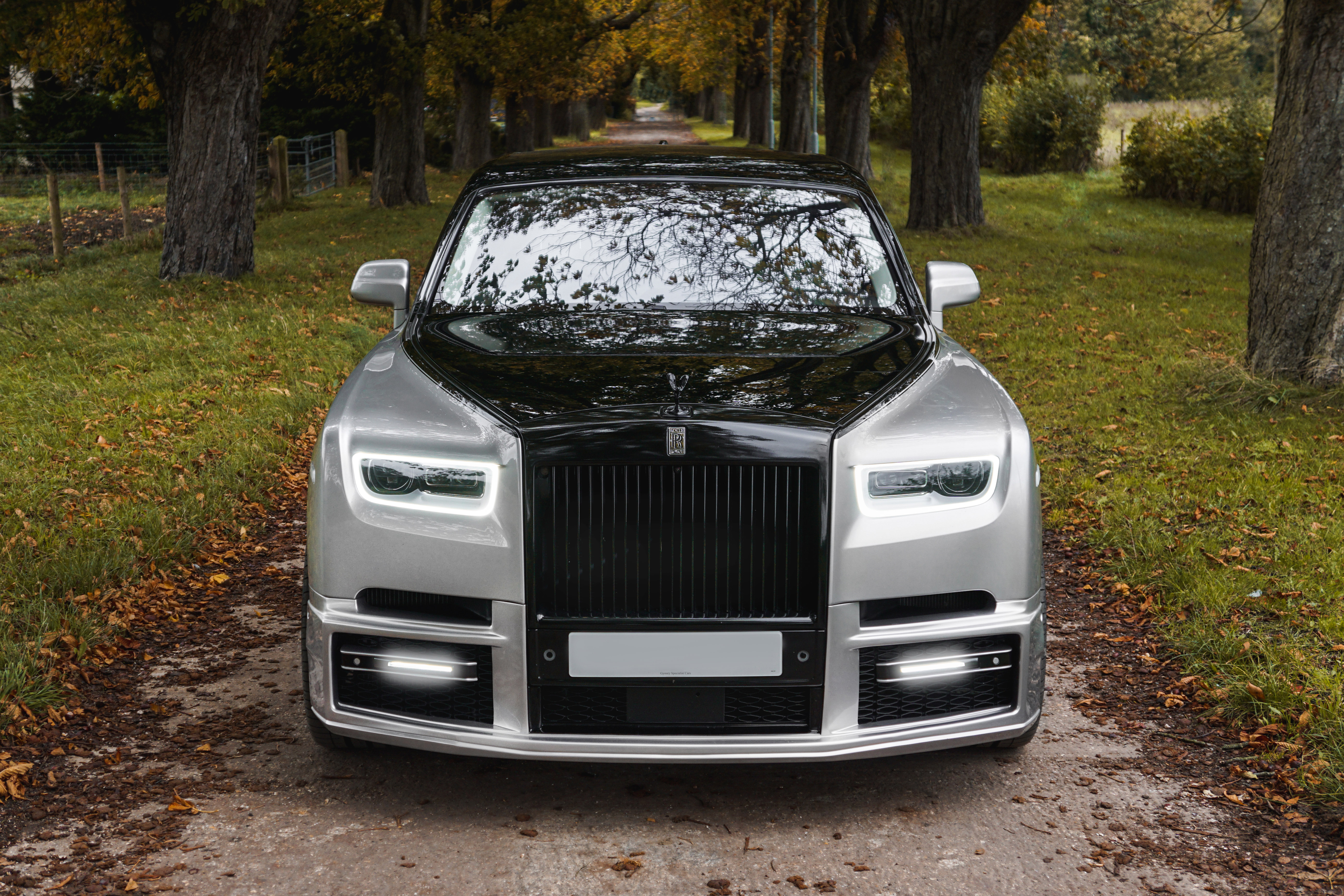 Rolls Royce Phantom - Revere London