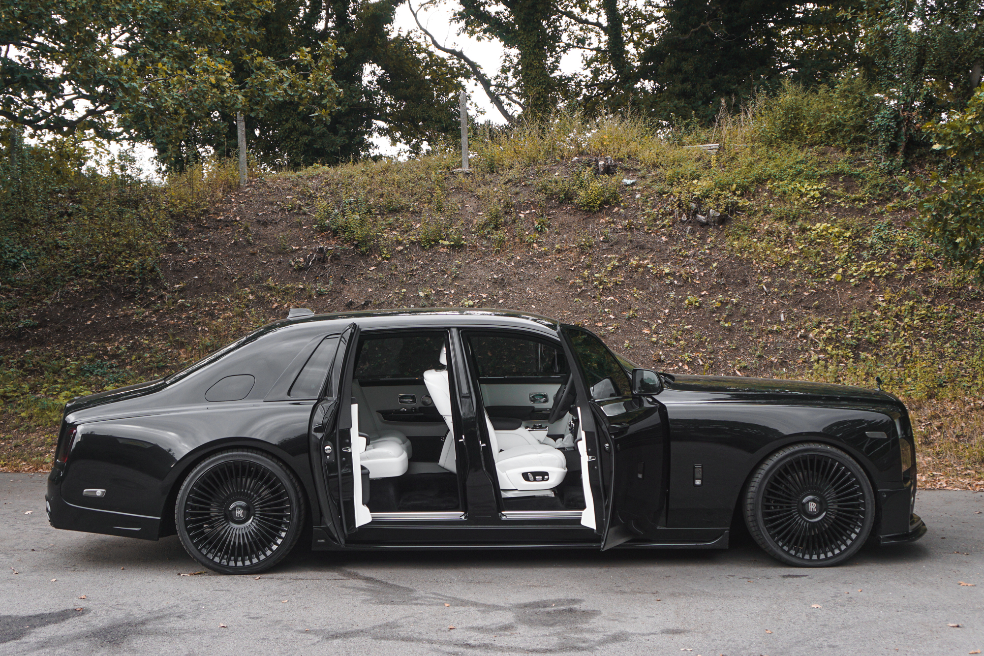 Rolls Royce Phantom - Revere London