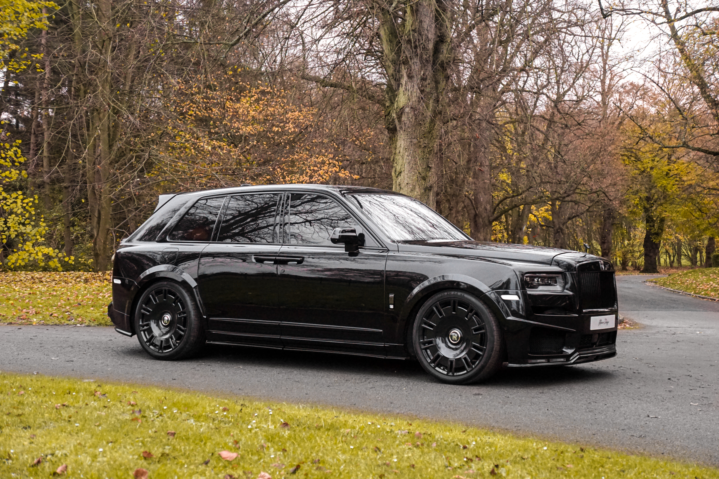 Rolls Royce Cullinan - Revere London